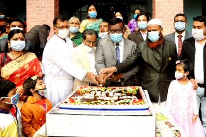 বগুড়ায় বড়দিন পালিত

