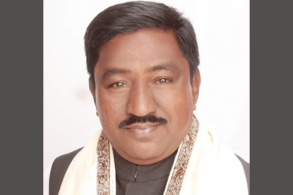 সড়ক দুর্ঘটনায় আহত কটিয়াদী আওয়ামী লীগের সাধারণ সম্পাদকের মৃত্যু