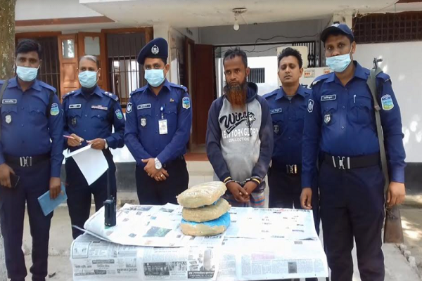 শেরপুরের নকলায় তিন কেজি গাঁজাসহ গ্রেফতার ১