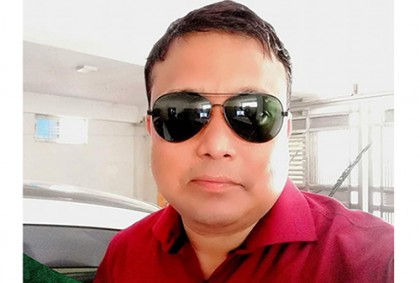চাঁপাইনবাবগঞ্জে ফেন্সিডিলসহ আটককৃত জেলা পরিষদের প্রধান নির্বাহীর আত্মহত্যার চেষ্টা 