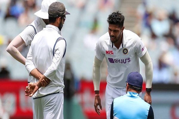 টেস্ট সিরিজ থেকে ছিটকে গেলেন উমেশ যাদব