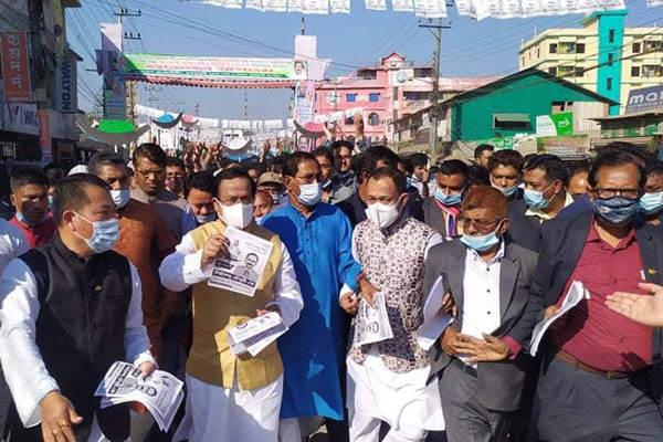 খাগড়াছড়িতে নৌকার সমর্থনে নানকের গণসংযোগ