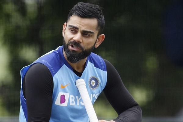 স্বার্থের সংঘাতে জড়িয়ে গেল কোহলির নাম 