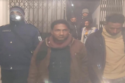পঞ্চগড়ে ইউনিয়ন পরিষদের কক্ষে জুয়ার আসর, আটক ৪