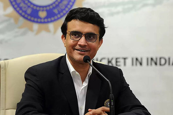 হাসপাতালের বিছানা থেকেই আইপিএলের বৈঠকে অংশ নিয়েছিলেন সৌরভ
