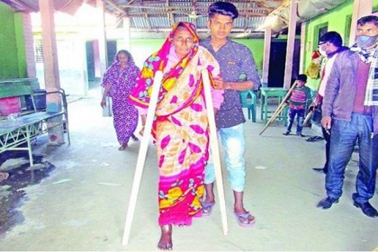 'হাড়ভাঙা কবিরাজ' গ্রামে অভিযান, শতাধিক কবিরাজ উধাও