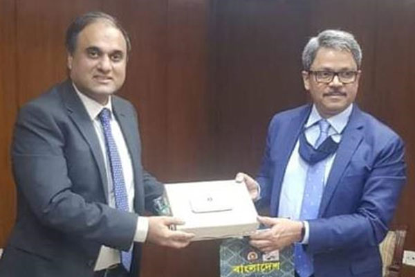 পাকিস্তানের নতুন উদ্যোগ, বাংলাদেশি ভ্রমণে সব ধরনের ভিসা নিষেধাজ্ঞা প্রত্যাহার