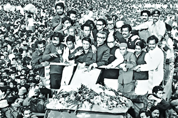 আজ বঙ্গবন্ধুর স্বদেশ প্রত্যাবর্তন দিবস 