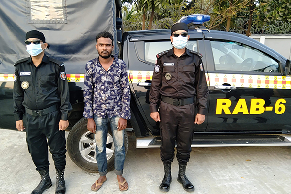 মোংলায় ব্যবসায়ীকে হত্যা মামলায় ভাতিজা গ্রেফতার