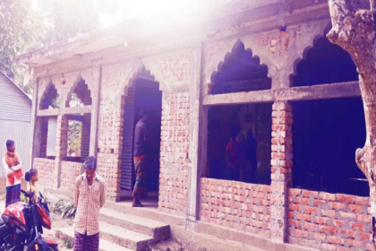 শেরপুরে মসজিদের দানের টাকা নয়ছয়, এলাকায় উত্তেজনা