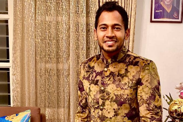 জাহাঙ্গীরনগর বিশ্ববিদ্যালয়ের ৫০ বছর পূর্তিতে মুশফিকের ভিডিওবার্তা