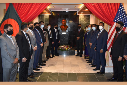 ওয়াশিংটনে বাংলাদেশ দূতাবাসে রাষ্ট্রদূত শহীদুলের যোগদান 
