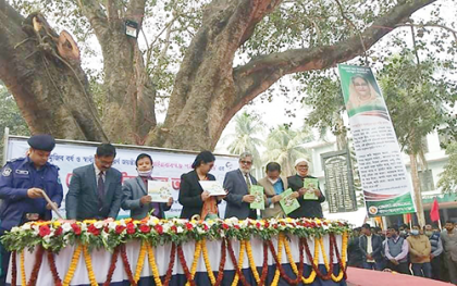চাঁপাইনবাবগঞ্জে বাল্যবিয়ে প্রতিরোধে মতবিনিময় ও আলোচনা সভা অনুষ্ঠিত