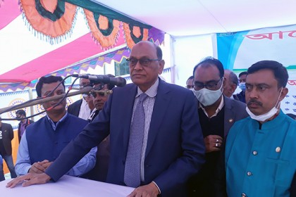 ‘বঙ্গবন্ধুর ভাস্কর্যে আঘাত মানে বাংলাদেশের বুকে আঘাত হানা’
