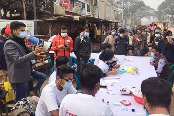 ঝিনাইদহে ফ্রি ব্লাড গ্রুপিং ও সচেতনামূলক ক্যাম্পিং
