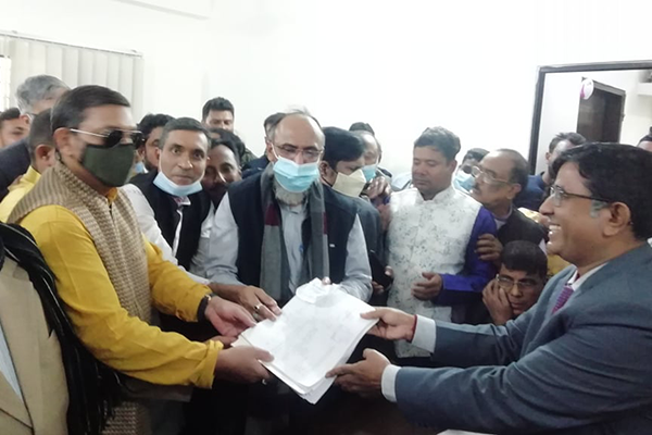নগরকান্দা পৌরসভা নির্বাচনে ৫৯ প্রার্থীর মনোনয়নপত্র দাখিল