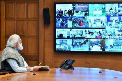প্রথম দিন করোনার টিকা পেলেন ১ লাখ ৯১ হাজার ভারতীয়