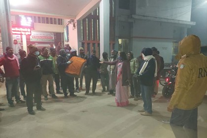 পঞ্চগড়ে শীতার্তদের মাঝে কম্বল বিতরণ