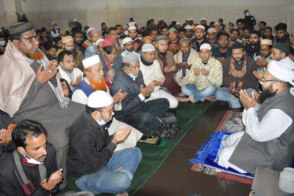 বগুড়ার সাবেক এমপি আব্দুল মান্নানের 
মৃত্যুবার্ষিকীতে দোয়া মাহফিল