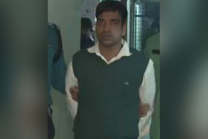 মন্ত্রী ও পুলিশ কর্মকর্তা পরিচয়ে চাঁদা তুলতেন তিনি