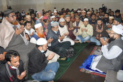 বগুড়ার সাবেক এমপি আব্দুল মান্নানের 
মৃত্যুবার্ষিকীতে দোয়া মাহফিল