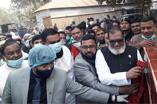 কালিয়াকৈরে সড়ক উন্নয়ন কাজের উদ্বোধন