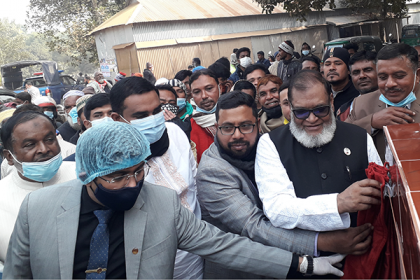 কালিয়াকৈরে সড়ক উন্নয়ন কাজের উদ্বোধন