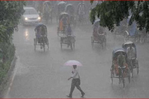 হঠাৎ রাজধানীতে বৃষ্টি