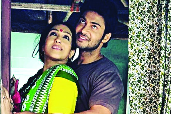 এবার ঋতুপর্ণার সঙ্গে বাংলাদেশের সাইফ খান