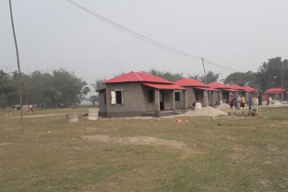 তেঁতুলিয়ায় দৃষ্টিনন্দন পরিবেশে গৃহহীনদের বাড়ি 