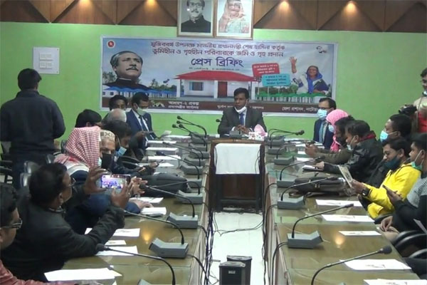 নাটোরে ঘর পাবে ৫৫৮ গৃহহীন পরিবার 