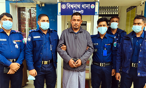 প্রবাসী পরিচয়ে তরুণীর সর্বনাশ, প্রতারক গ্রেফতার