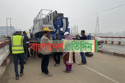 ৯ দিনেও শুরু হয়নি ঢাকা-আরিচা মহাসড়কের ফাটল ধরা সেই ব্রিজের সংস্কার কাজ