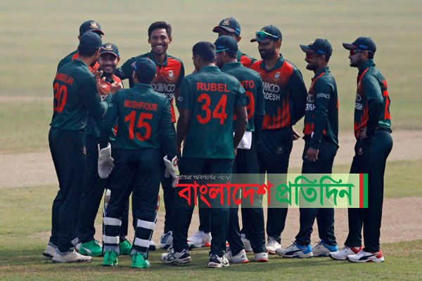 টস হেরেও ফিল্ডিং পেল বাংলাদেশ