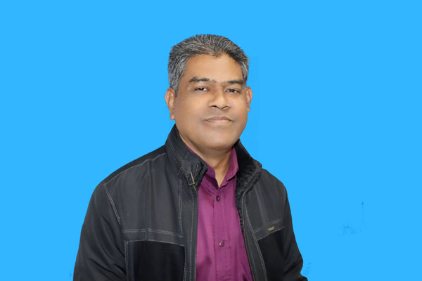 ভোটের মাঠে জনতার প্রিন্স