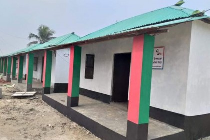 খুলনায় হতদরিদ্র ৯২২ পরিবার পাচ্ছে ঘর

