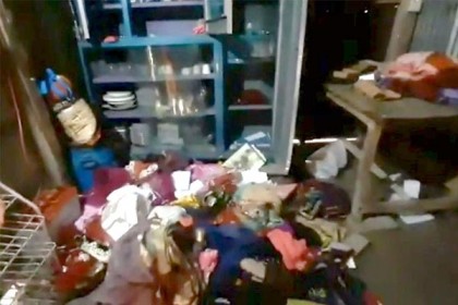 গভীর রাতে নারী ইউপি সদস্যের বাড়িতে ডাকাতি