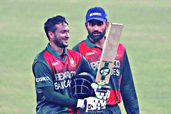 ১০ মাস পর নেমেই সিরিজ জয়
