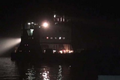 পাটুরিয়া-দৌলতদিয়া নৌরুটে ফেরি চলাচল বন্ধ