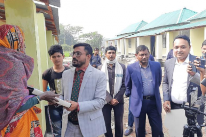 শরীয়তপুরে ৬৯৯ পরিবার পেল নির্মিত স্থায়ী বাসভবন
