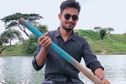 বাড়ি থেকে ডেকে নিয়ে রাজশাহী কলেজের শিক্ষার্থীকে হত্যা