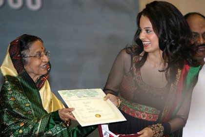 ‘এক সময় পোশাক কেনার টাকা ছিল না’
