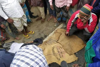 দিনাজপুরে পৃথক সড়ক দুর্ঘটনায় নিহত ৩