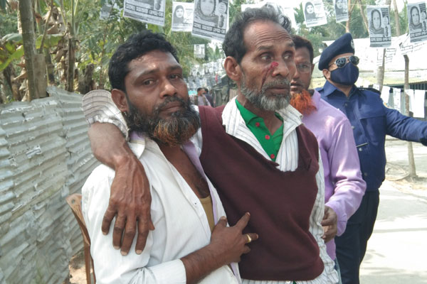 বরগুনায় কাউন্সিলর প্রার্থীর কর্মীদের মধ্যে সংঘর্ষ; আহত ৬