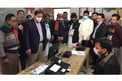 চসিক নির্বাচনে ভোট দিলেন সাবেক মেয়র নাছির