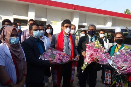 টেকনাফ হাসপাতাল পরিদর্শনে স্বাস্থ্য অধিদপ্তরের মহাপরিচালক
