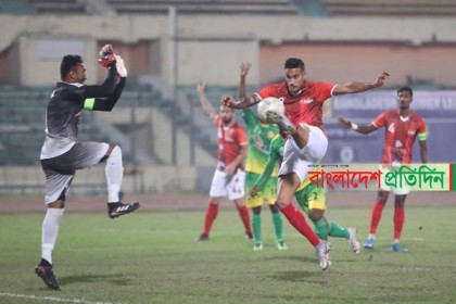 টানা জয়ে শীর্ষে বসুন্ধরা কিংস