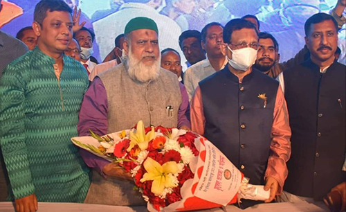 নতুন মেয়রকে অভিনন্দন জানালেন প্রশাসক