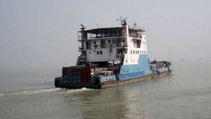৫ ঘণ্টা পর শিমুলিয়া-বাংলাবাজার রুটে ফেরি চলাচল শুরু 