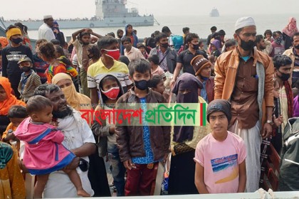 চট্টগ্রাম থেকে ভাসানচরে রোহিঙ্গাদের চতুর্থ দল